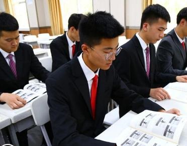 石家莊東華鐵路學校23年錄取分數線多少？